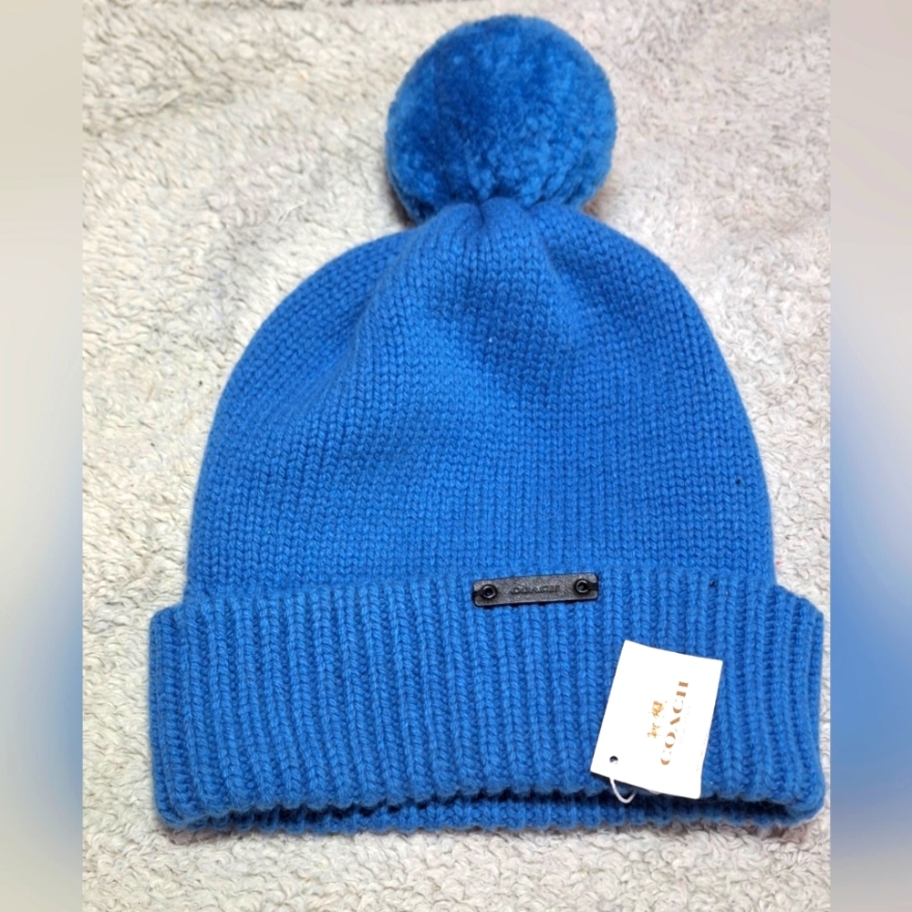 New Coach Sheepskin Pom Hat Peacock Womans One Size